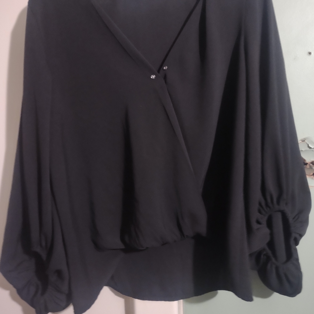 Black‎ size medium Wishlist apparel blouse
